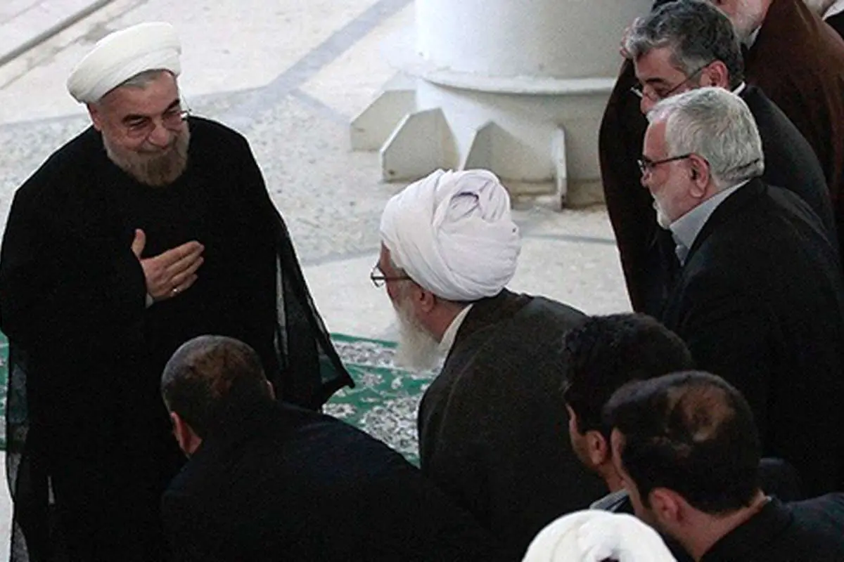 (تصاویر) نخستین حضور روحانی در نمازجمعه پس از انتخابات