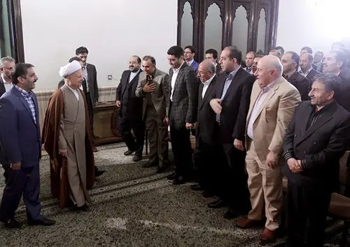 (تصاویر) دیدار فعالان اقتصادی با هاشمی