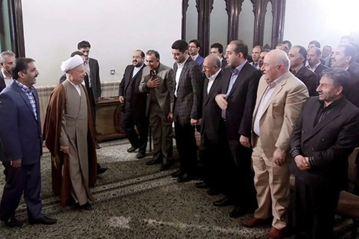(تصاویر) دیدار فعالان اقتصادی با هاشمی