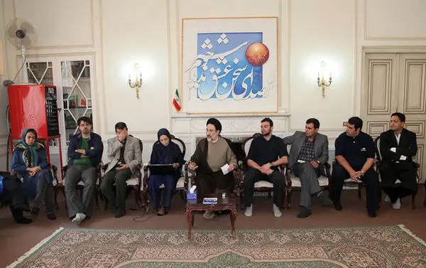 (تصاویر) دیدار خاتمی با جمعی از خبرنگاران
