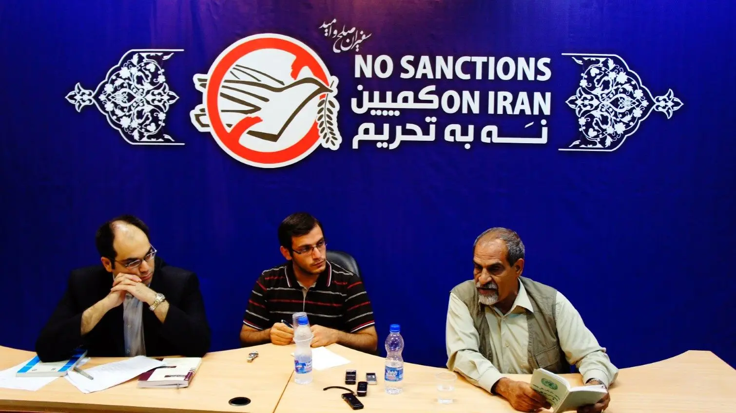 نعمت احمدی: تحریم‌ها جنبه حقوقی ندارند