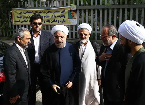 (تصاویر) سخنرانی روحانی در مجلس خبرگان