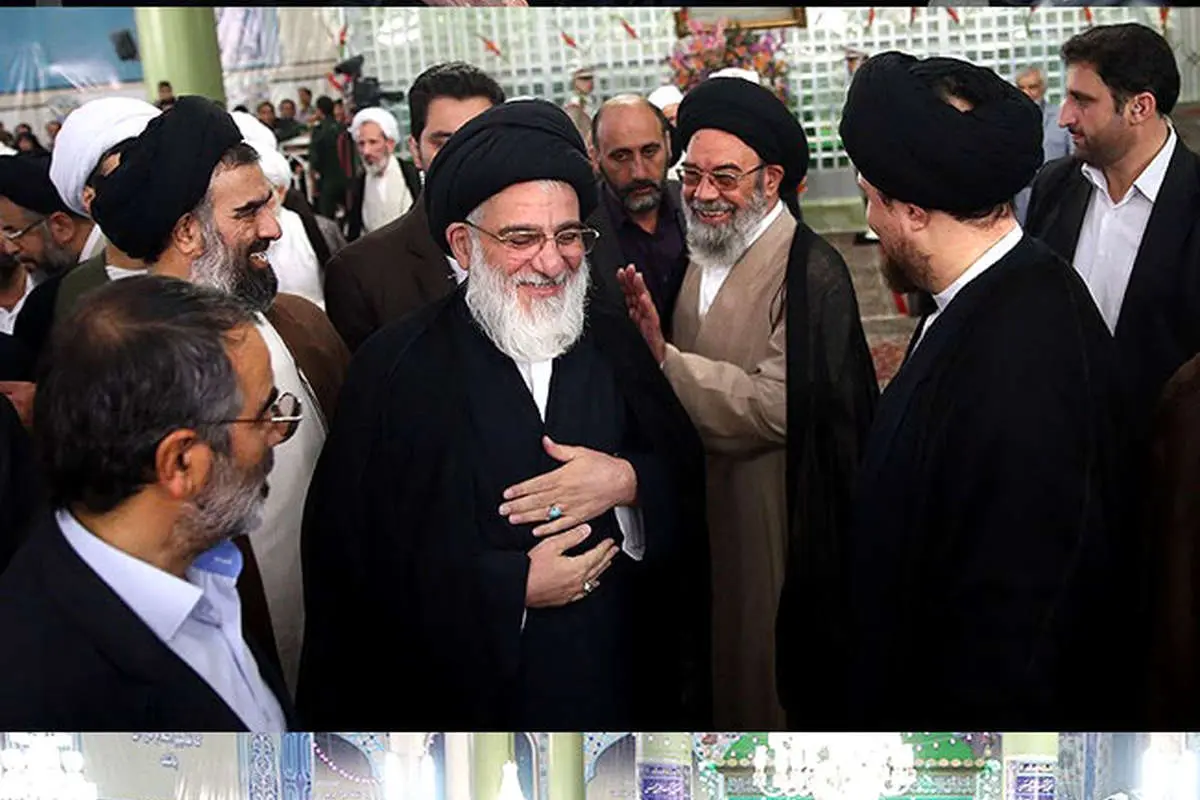سیدحسن خمینی در مراسم سالگرد آیتالله طالقانی، خاتمی در خانه شهید، تشییع شهدا، تقدیر...