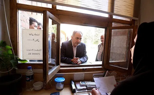 (تصاویر) بازدید سرزده نجفی از موزه ملی