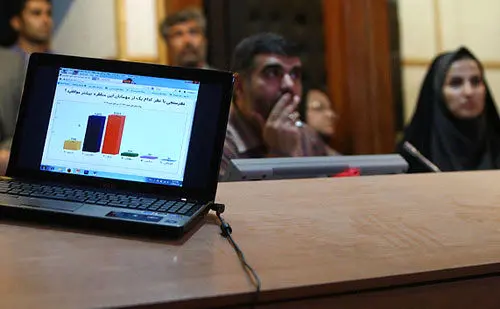 تقلب در اعلام نتایج مناظره تلویزیونی!