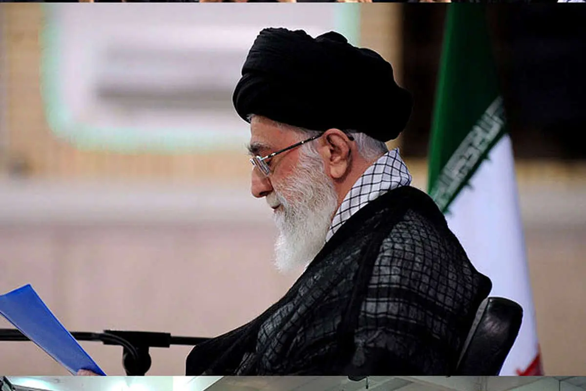 دیدار با مقام معظم رهبری، فعالان سیاسی در حضور هاشمی، تصادف مرگبار اتوبوس، جشن در...