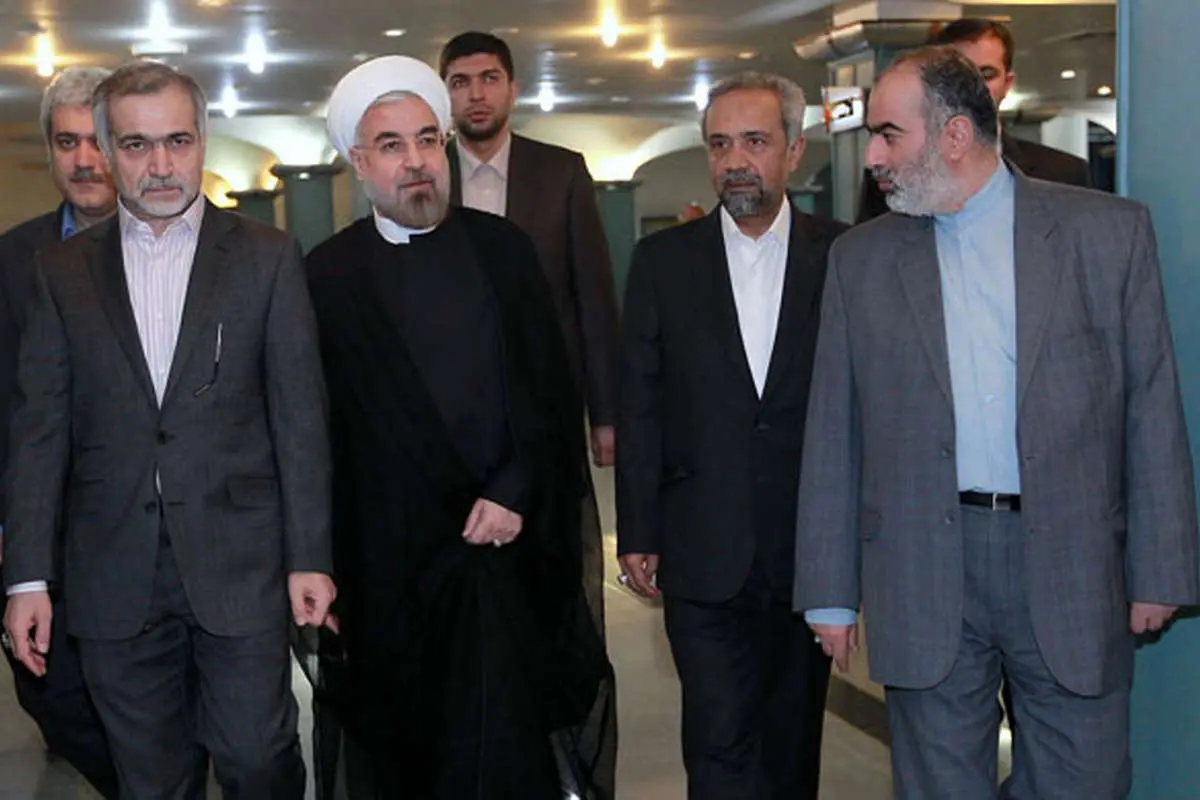 (تصاویر) روحانی در جمع نخبگان جوان
