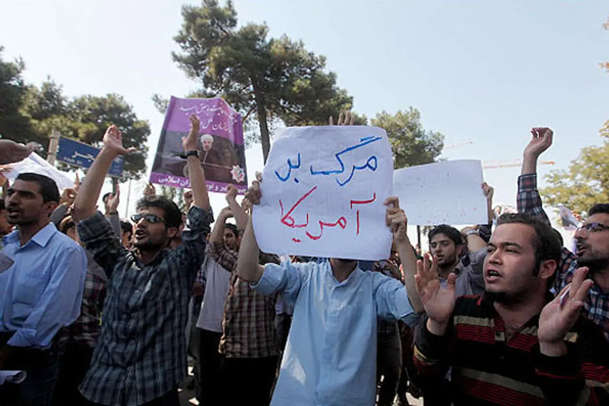 (تصاویر) حواشی استقبال مردمی از رئیسجمهور
