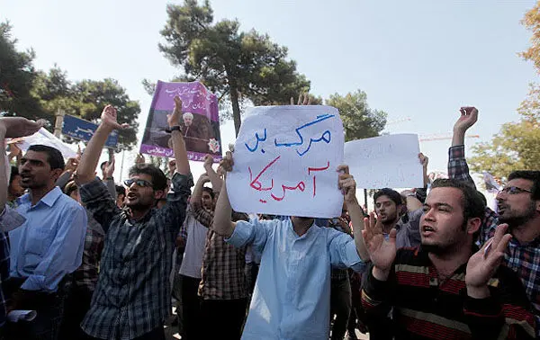 (تصاویر) حواشی استقبال مردمی از رئیس‌جمهور