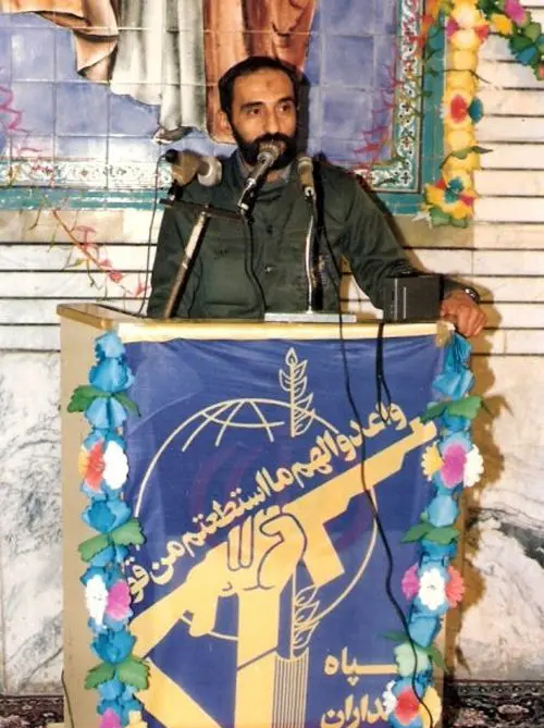 تصویری متفاوت از حسین شریعتمداری