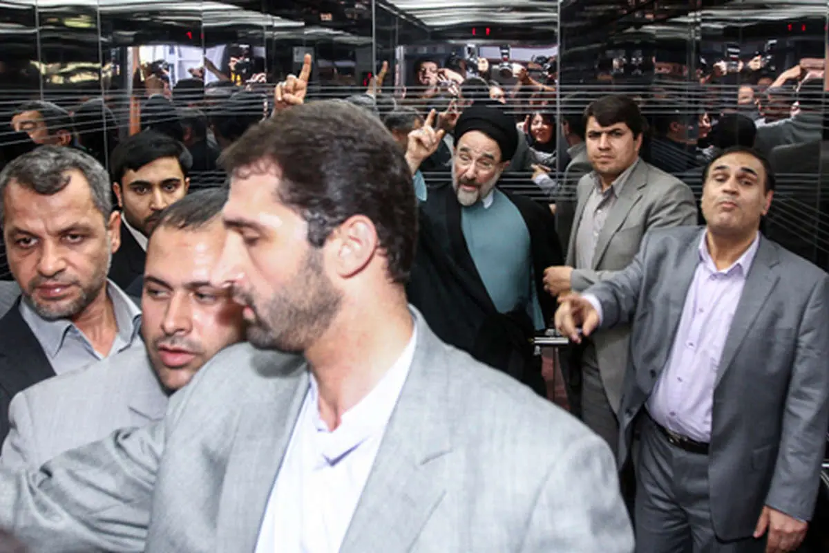 (تصاویر) بازدید خاتمی از نمایشگاه صنعت نانو