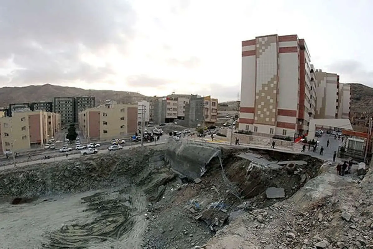 (تصاویر) نشست زمین در مشهد