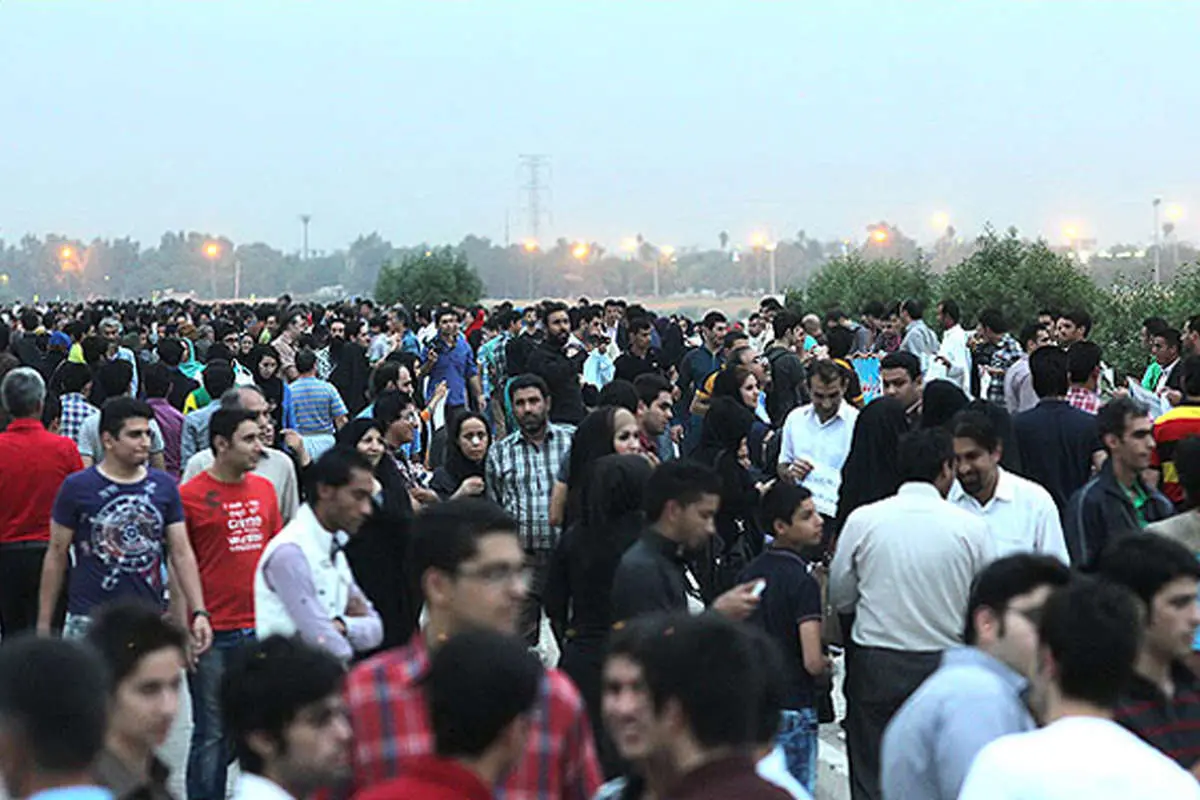 (تصاویر) پلاکاردهای اهوازیها برای کارون