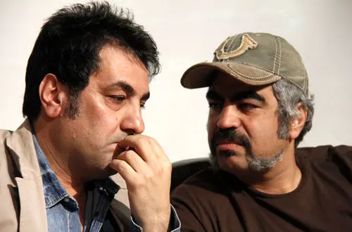 نشست نقد و بررسی پژمان؛ "رنگ پوست پژمان" هم خط قرمز شد! +(تصاویر)