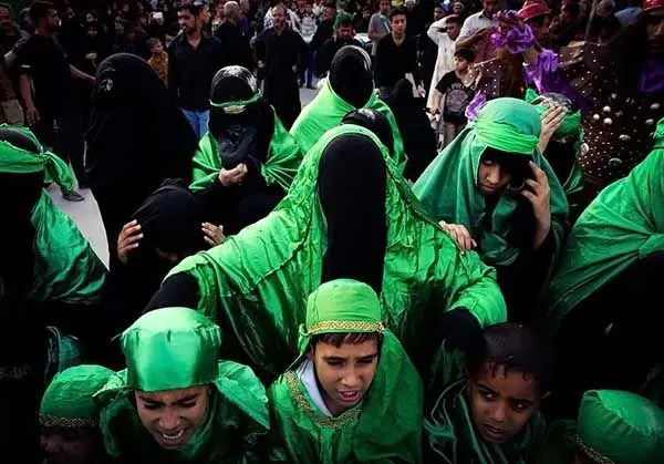 (تصاویر) حرکت نمادین اسرای کربلا در نجف