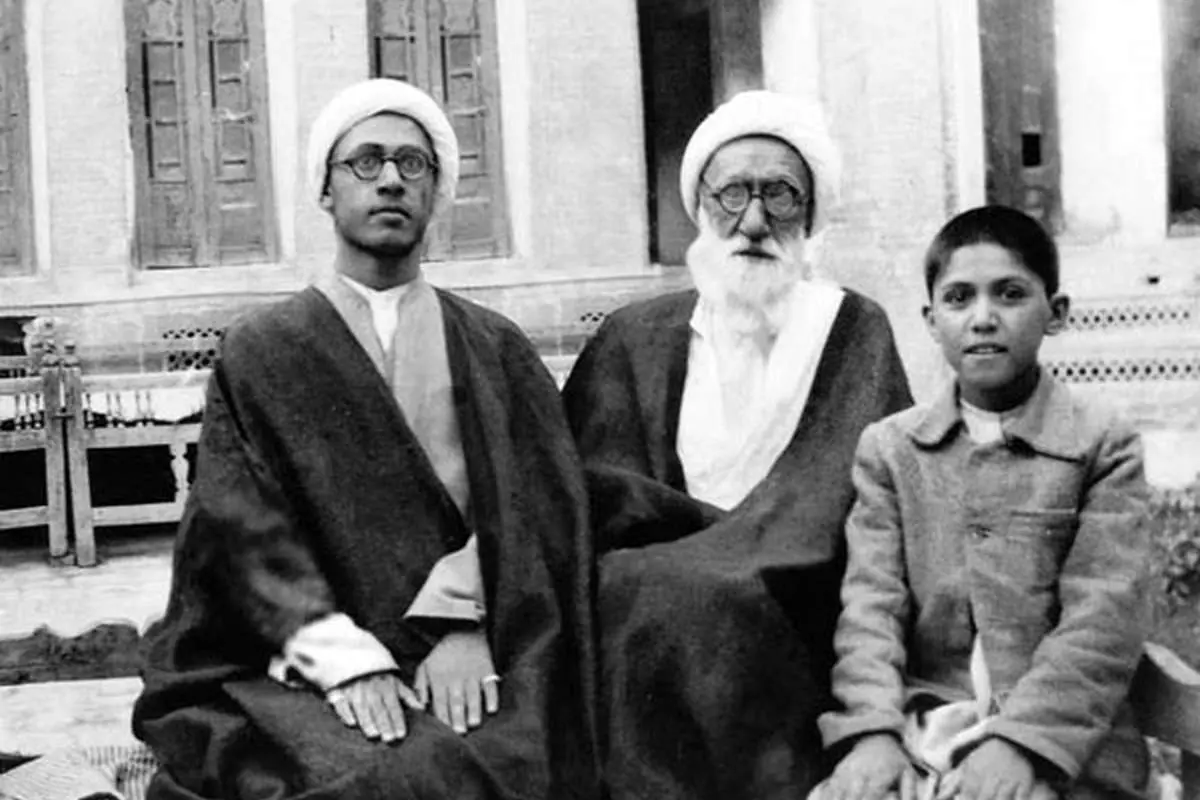 (تصاویر) آلبوم خاطرات آیت‌الله حائری شیرازی