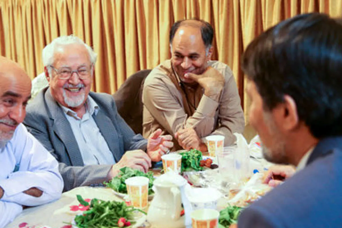 علی اوسط هاشمی