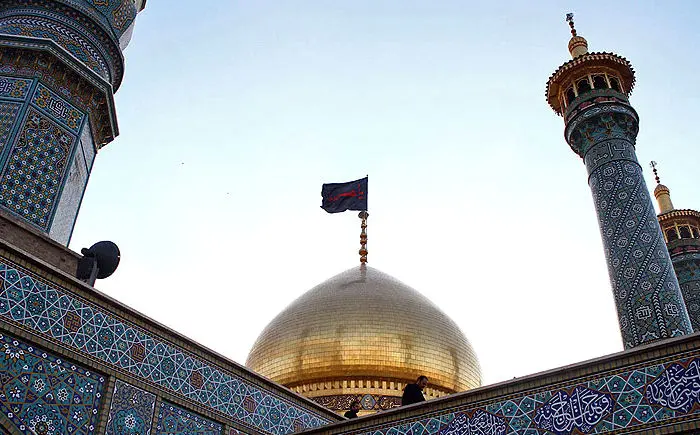 گریه مقابل بیمارستان، جلسه شورای شهر، هوای آلوده، برداشت طلای سرخ، جاذبه گردشگری در کیش، بازی دانشجویان و ...