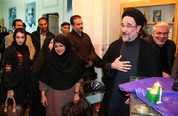 (تصاویر) خاتمی در مراسم عزاداری شاعران