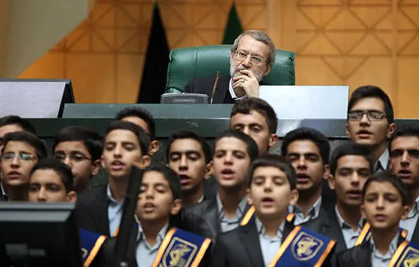 (تصاویر) حواشی صحن علنی مجلس