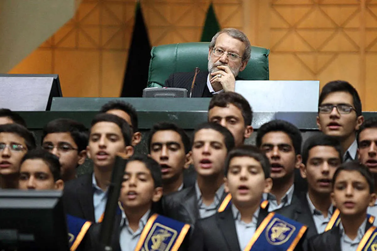 (تصاویر) حواشی صحن علنی مجلس