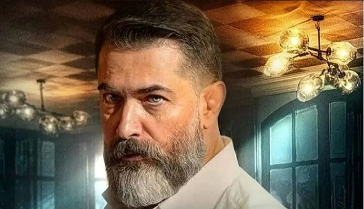 پارسا پیروزفر 22 ساله، در اولین فیلم سینمایی که بازی کرد
