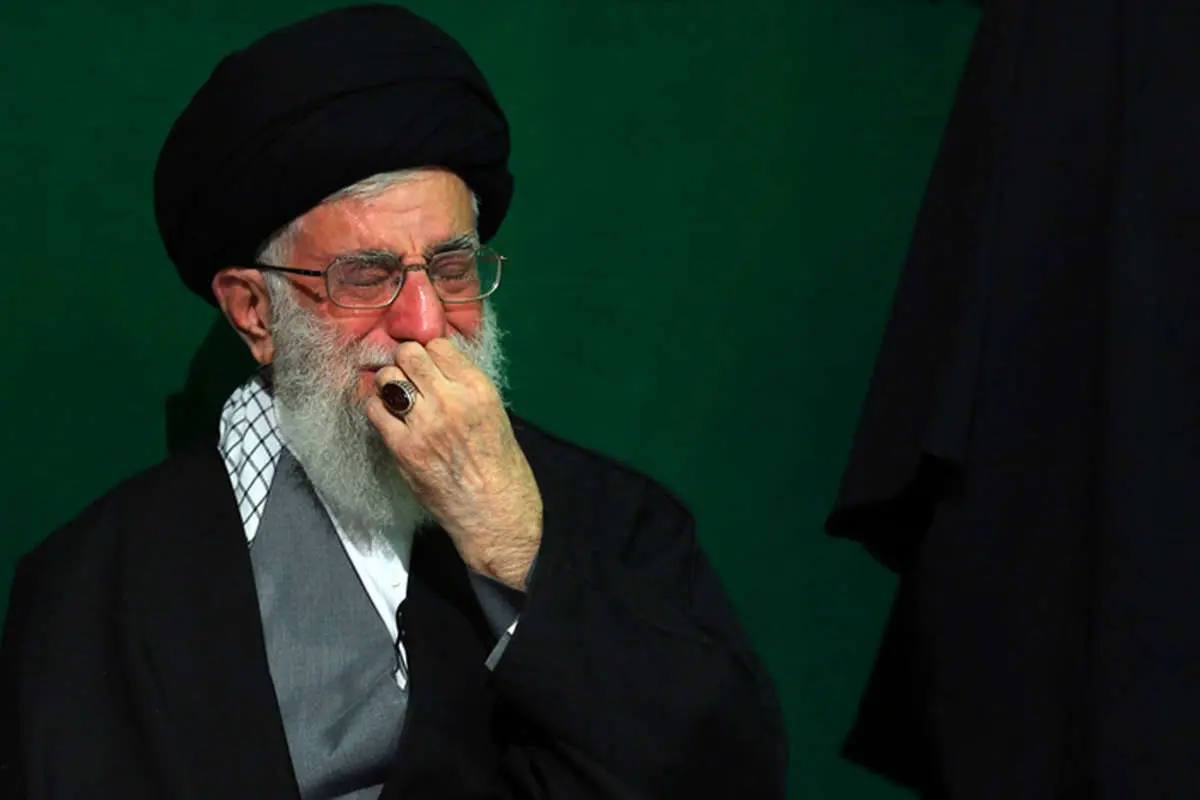 سوگواری در حضور مقام معظم رهبری، روحانی در شیرخوارگاه، هنرمندان موسیقی پاپ در آسایشگاه،...