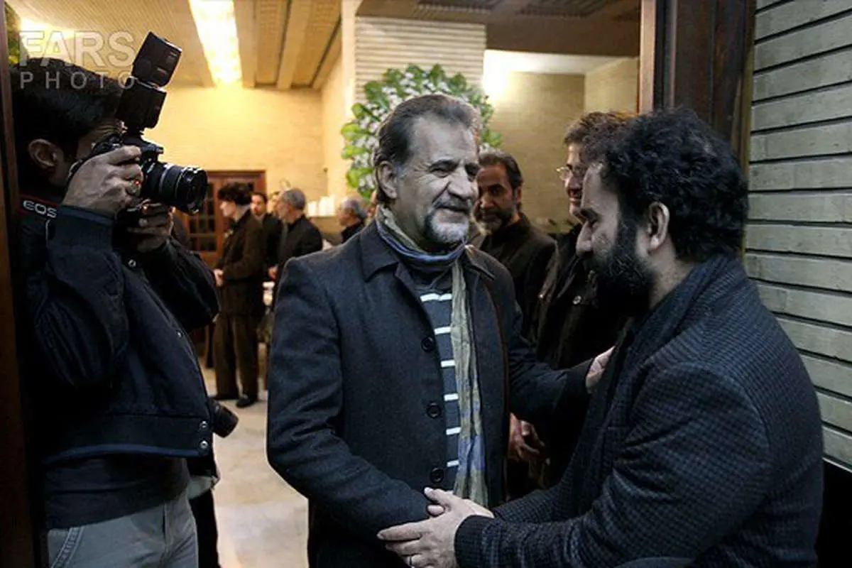 (تصاویر) مجلس ترحیم پدر رضا امیرخانی