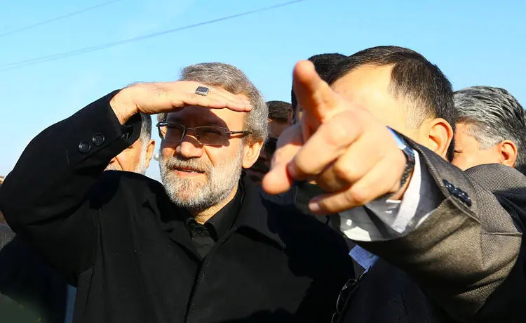 انفجار در منزل مسکونی، خنده‌های خاتمی در منزل شهید، بازدید از روستای صخره‌ای، تهران‌گردی،...