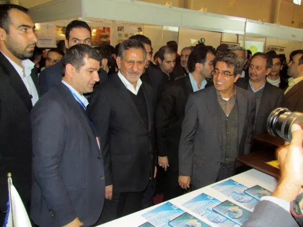 بازدید جهانگیری از غرفه موسسه "مازیار"