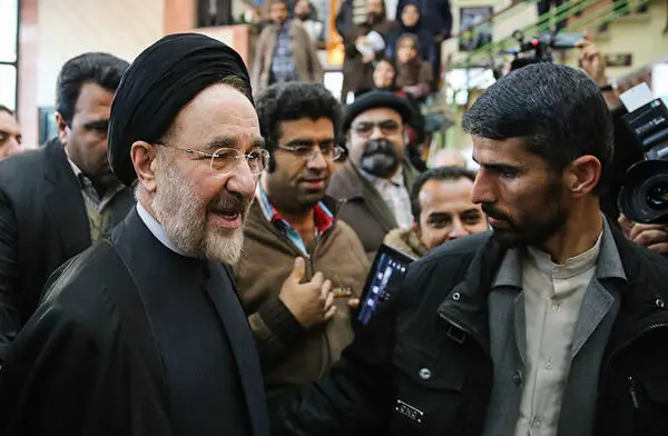 (تصاویر) خاتمی در اکران"نقشه صلح"