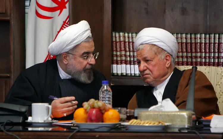 روحانی و هاشمی در کنار هم، خندهای سید حسن خمینی، در حاشیه شوخی کردم، 60 سال دوری از حمام و ....