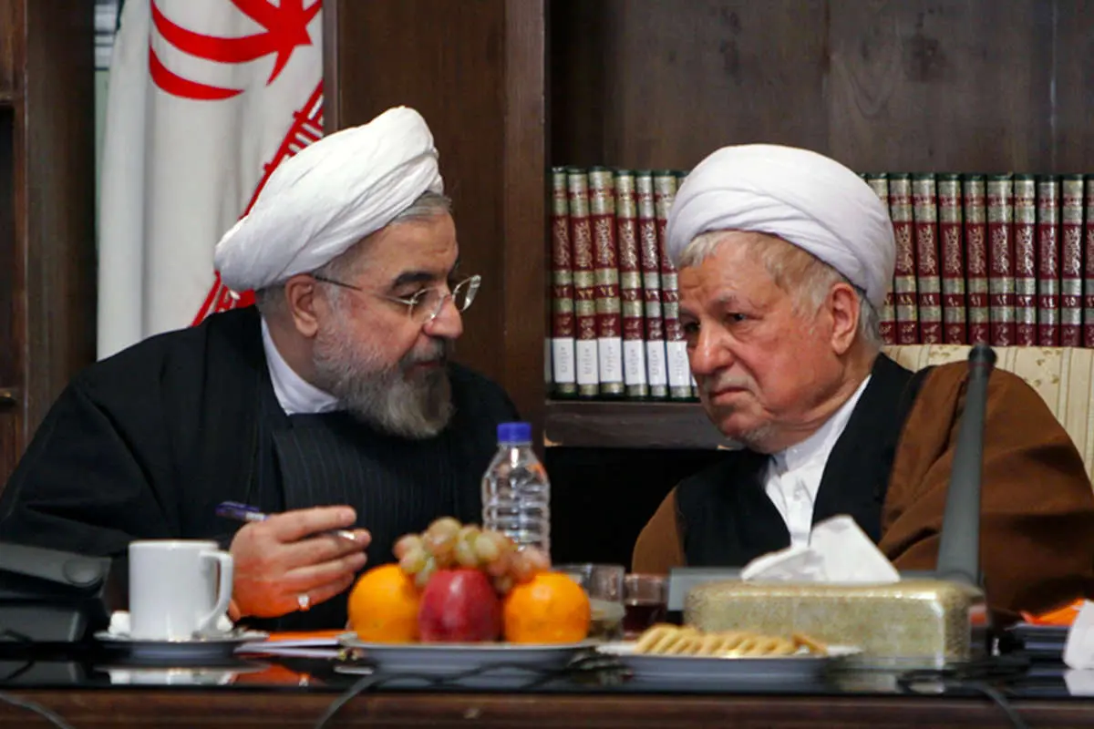 روحانی و هاشمی در کنار هم، خندهای سید حسن خمینی، در حاشیه شوخی کردم، 60 سال دوری از حمام و ....
