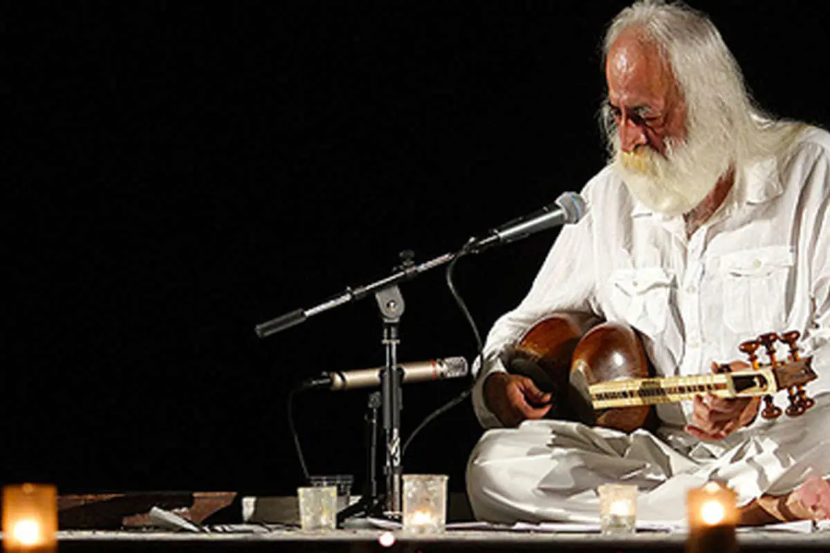 اجرای خاطره‌انگیز محمد رضا لطفی