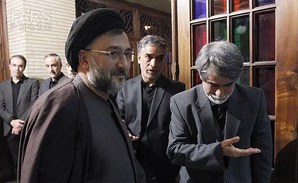 (تصاویر) مجلس ترحیم مادر پورنجاتی