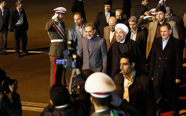 جشنواره آدم‌برفی، استقبال از روحانی، شهر خاکستری، جشنواره تأتر فجر، تمرین تیراندازی پلیس‌های زن و ...