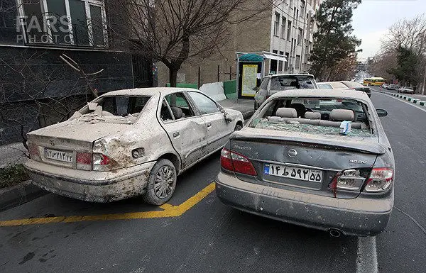 (تصاویر) ورود مرگبار کامیون به منزل مسکونی