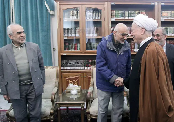 (تصاویر) دیدار جمعی از اعضا موتلفه با هاشمی