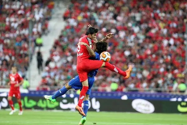 جنگ 6 و 4 در دربی 7 و 8