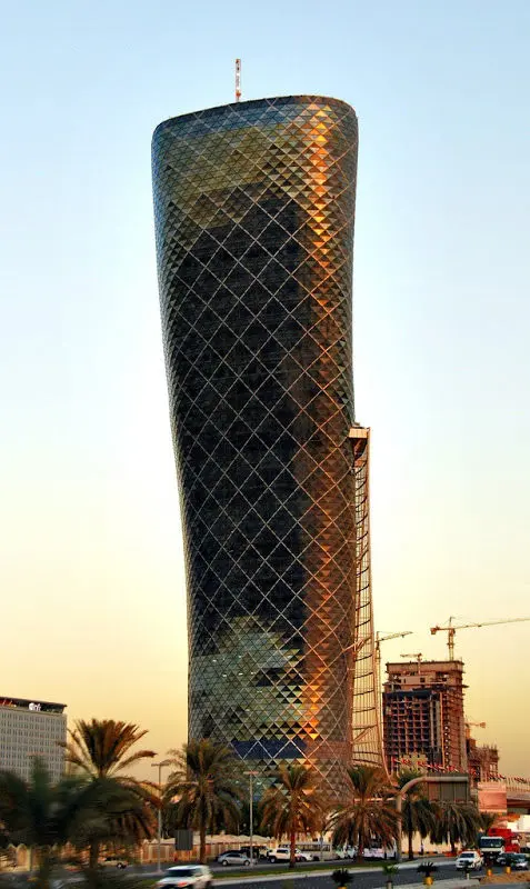 (تصویر) طراحی بی‌نظیر دروازه پایتخت ابوظبی