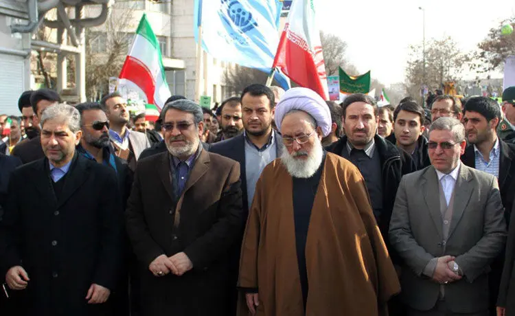 (تصاویر) حضور روحانی و مقامات در راهپیمایی