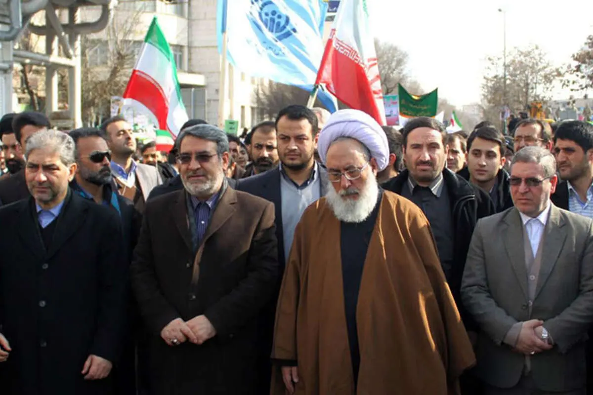 (تصاویر) حضور روحانی و مقامات در راهپیمایی