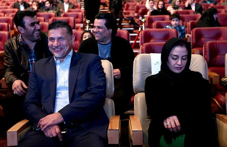 از علی دایی تا مريلا زارعی در مراسم اهدای نشان نیکوکاری