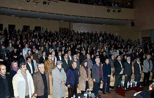 (تصاوير) تقدير از مريلا زارعی در كرمانشاه