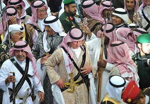 (تصاوير) رقص عربی شاهزاده انگليسی