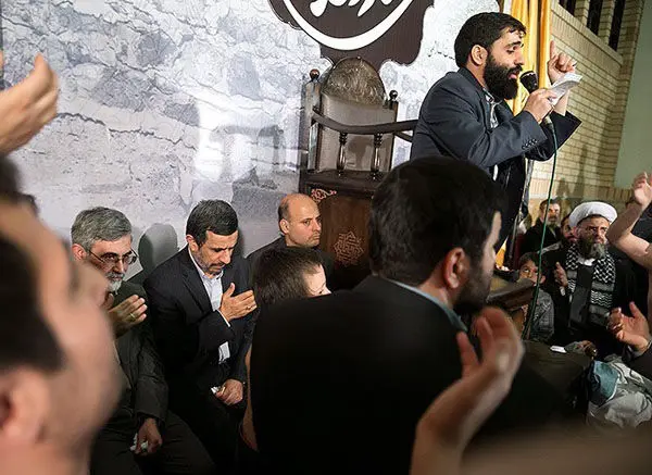 (تصاویر) اجتماع علمداران با حضور احمدی‌نژاد