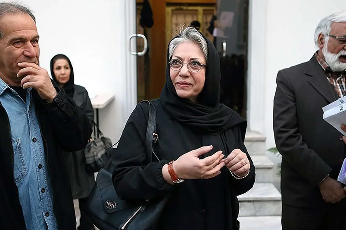 سینماگران در مجمع عمومی، عکس یادگاری هنرمندان در افتتاحیه، رونمایی از آلبوم همایون شجریان، زاغهنشینان و ...