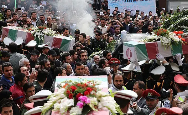 (تصاویر) مراسم تشییع شهدای گمنام