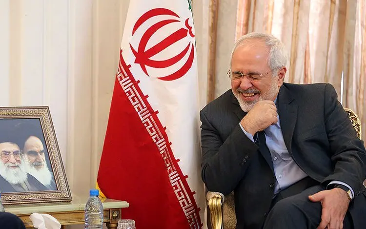 علی دایی در چند نما، بارش برف بهاری، زیبایی از دست‌رفته، خنده ظریف، هنرمندان در پشت‌صحنه تأتر و ...