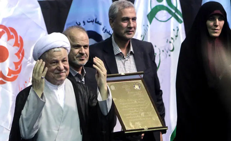 باند سرقت خودرو، تجلیل از کارگران زن، بازدید سرزده، دیدارهای رئیس‌جمهور و وزیر، طبیعت...